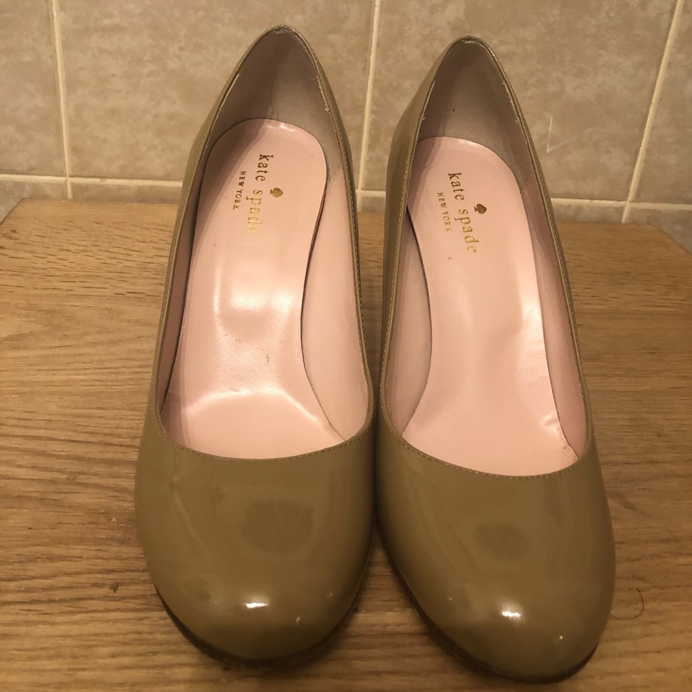 Kate Spade simple pump